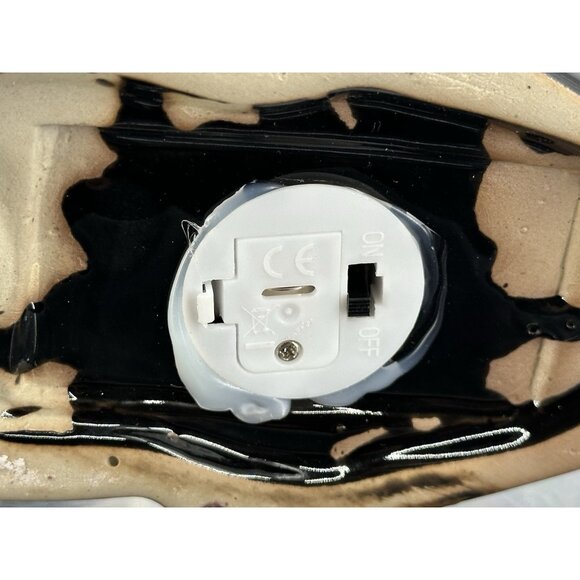 Black Ceramic Skull Shape Led Light Table Top Accent Lamp - Picture 7 of 9